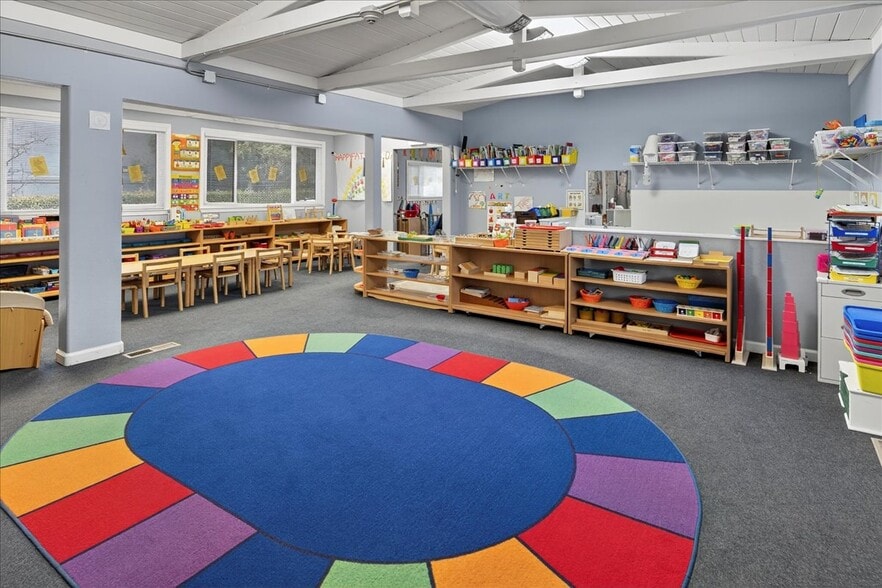 More Photos Of 2120 Omega Rd, San Ramon Daycare Center For Sale