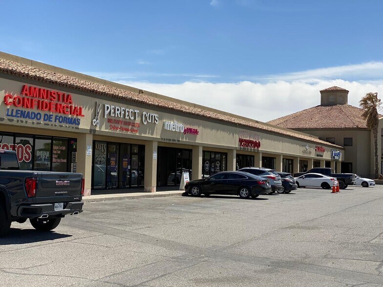 More Photos Of 1550 Hawkins Blvd, El Paso Unknown For Lease