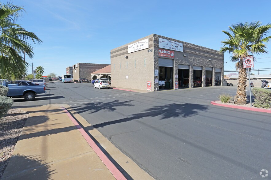 More Photos Of 1300 N Boulder Hwy, Henderson Auto Repair For Lease