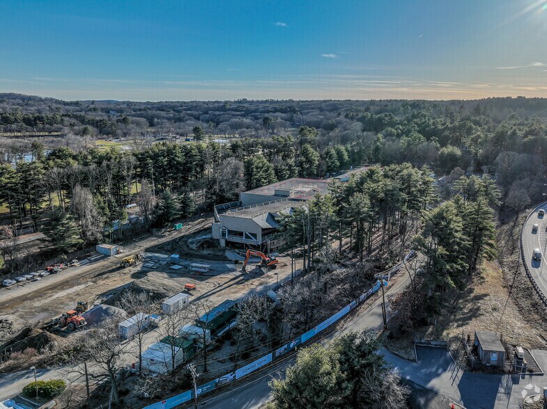 More Photos Of 1 Riverside Rd, Weston Office For Lease