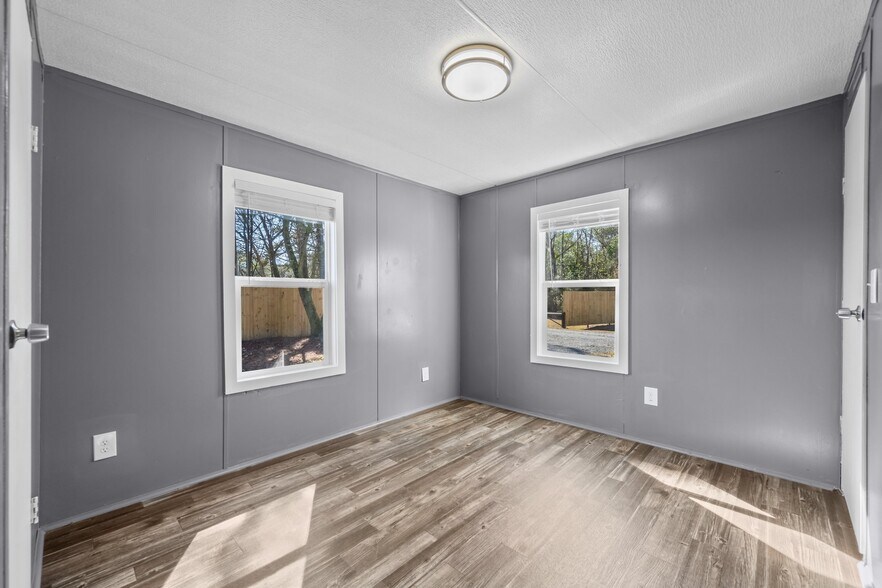 More Photos Of 9572 Hwy 41 W, Pink Hill Land For Sale