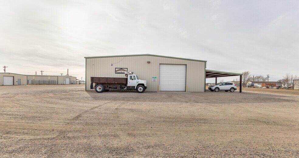 More Photos Of 2303 Private Road 7340 rd, Lubbock Warehouse For Lease