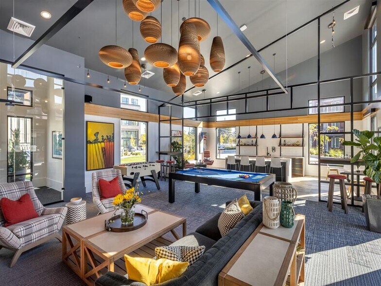 More Photos Of 2200 W Meeker St, Kent Apartments For Lease