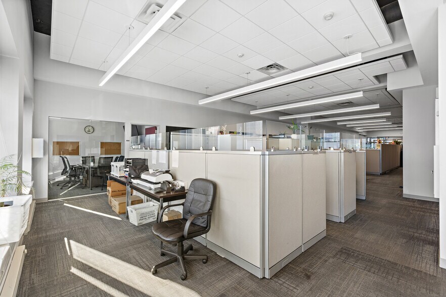 More Photos Of 392 Main St, Hackensack Freestanding For Sale