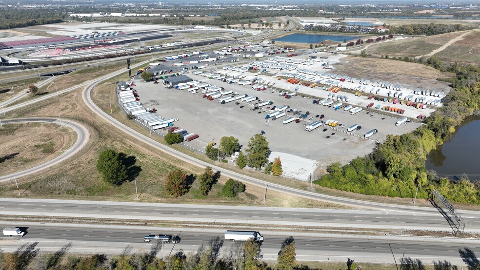 More Photos Of 895 Madison Rd, Madison Land For Lease
