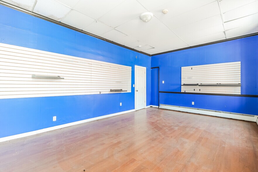 More Photos Of 50 N 4th St, Columbia Storefront Retail Residential For Lease