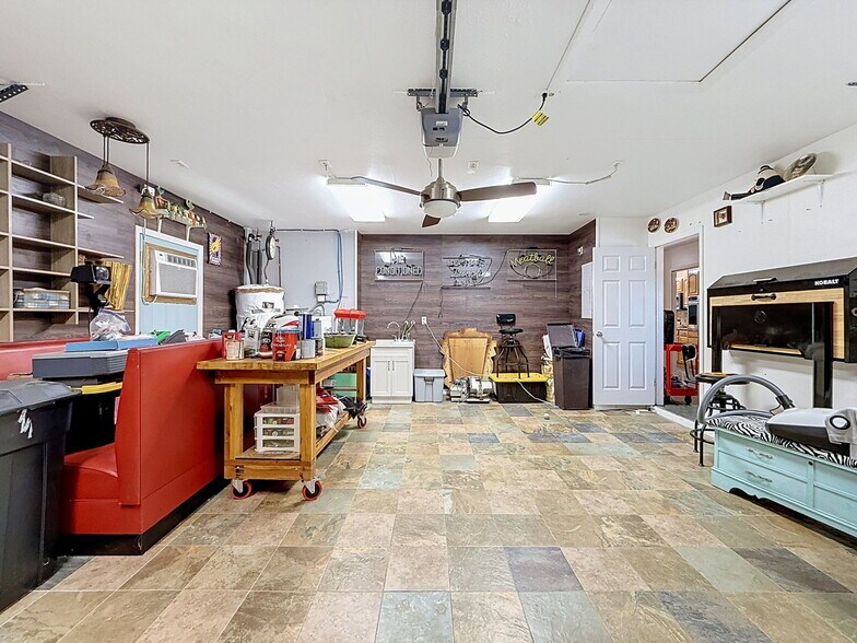 More Photos Of 7813 Leo Kidd Ave, Port Richey Flex For Sale