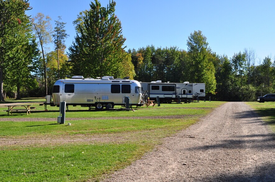 More Photos Of 7669 State Route 104, Oswego Specialty For Sale