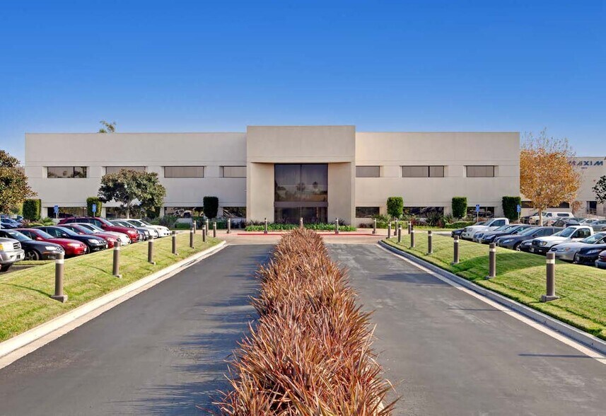 Primary Photo Of 16808-16812 Armstrong Ave, Irvine Office For Lease