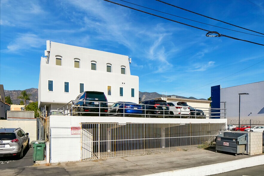 More Photos Of 2234 E Colorado Blvd, Pasadena Medical For Sale