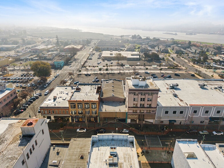 More Photos Of 331 Georgia St, Vallejo Storefront For Sale