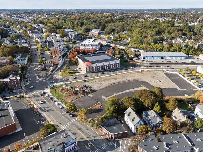 More Photos Of 40 Boston St, Salem Office For Lease