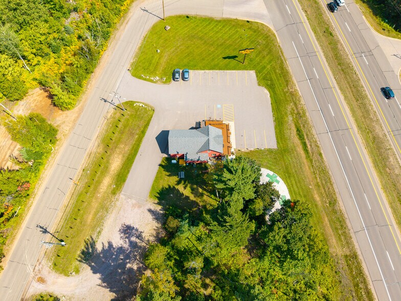 More Photos Of 162 Heritage Dr, Negaunee Freestanding For Sale