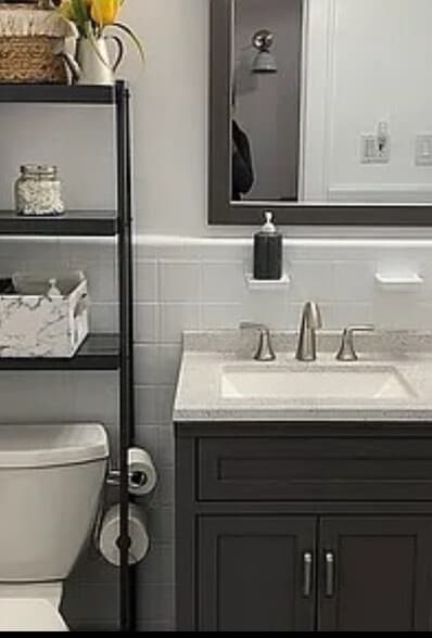 More Photos Of 3182 E Tremont Ave, Bronx Apartments For Lease