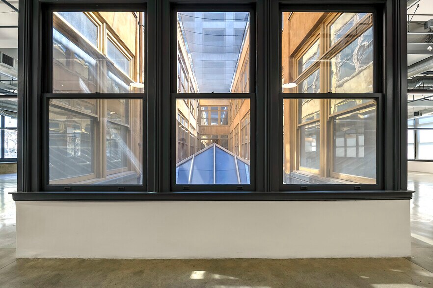 More Photos Of 312 S Hill St, Los Angeles Office For Lease