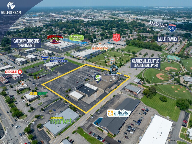 More Photos Of 650-712 Eastern Blvd, Clarksville Storefront For Lease