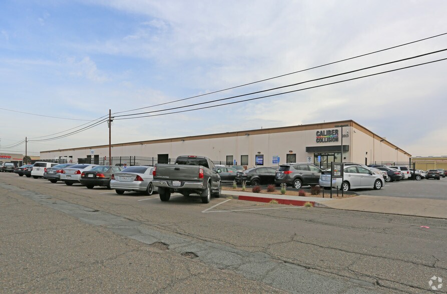 More Photos Of 940 W 19th St, National City Warehouse For Lease