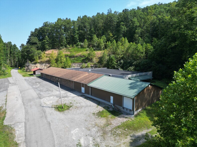 More Photos Of 90 Stonecoal Rd, Horner Freestanding For Lease