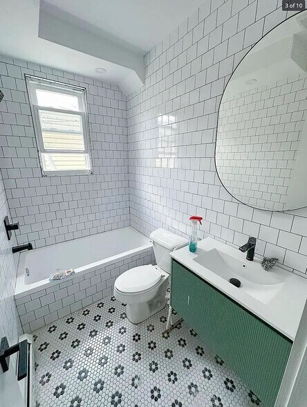 More Photos Of 239 Halladay St, Jersey City Apartments For Sale