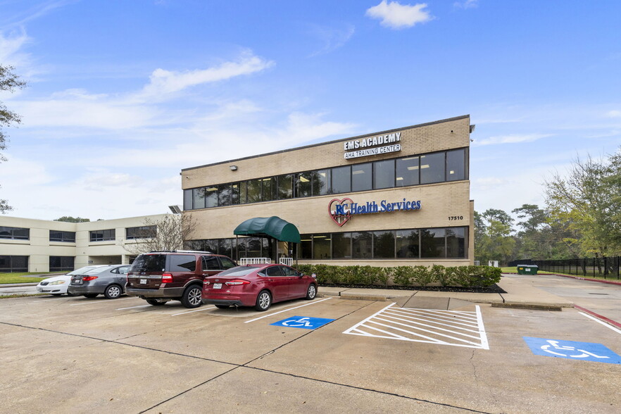 Primary Photo Of 17510 Red Oak Dr, Houston Medical For Lease