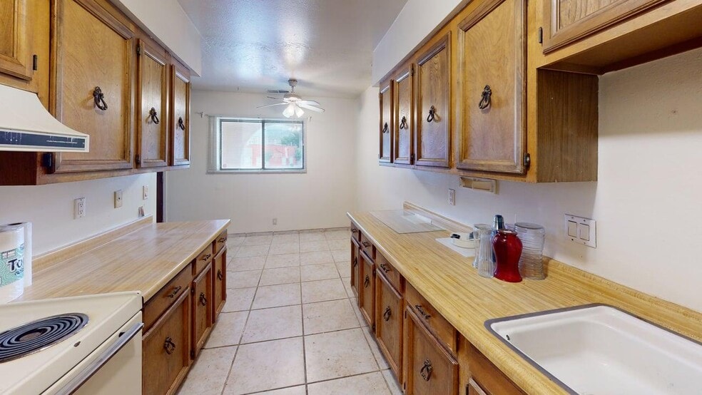 More Photos Of 12708 Copper Ave NE, Albuquerque Multifamily For Sale