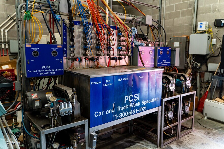 More Photos Of 3835 Central, Wichita Specialty For Sale