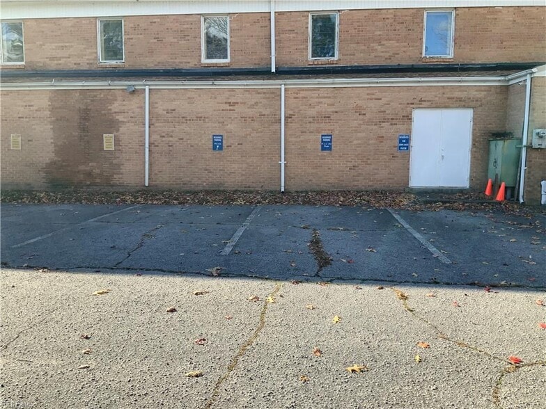 More Photos Of 4700 Little John Dr, Norfolk Religious Facility For Sale