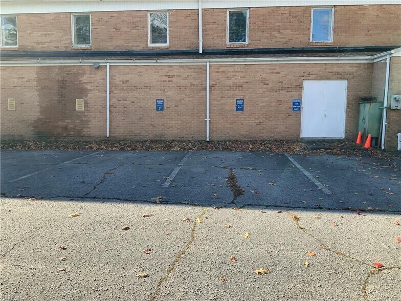 More Photos Of 4700 Little John Dr, Norfolk Religious Facility For Sale