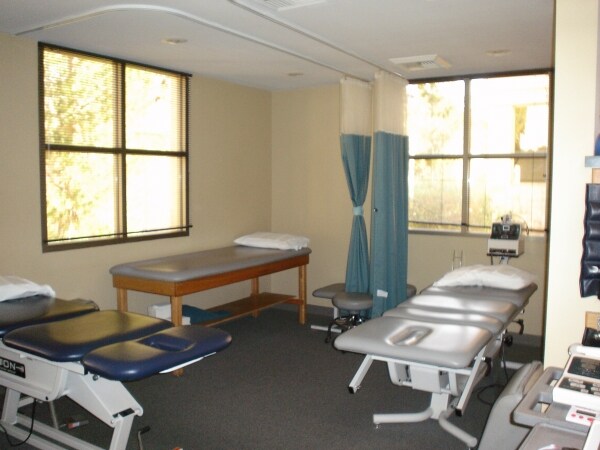 More Photos Of 66 N Pecos Rd, Henderson Medical For Lease