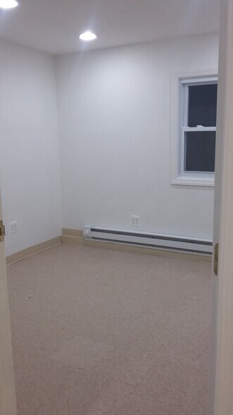 More Photos Of 68 Schraalenburgh Rd, Harrington Park Storefront Retail Residential For Lease