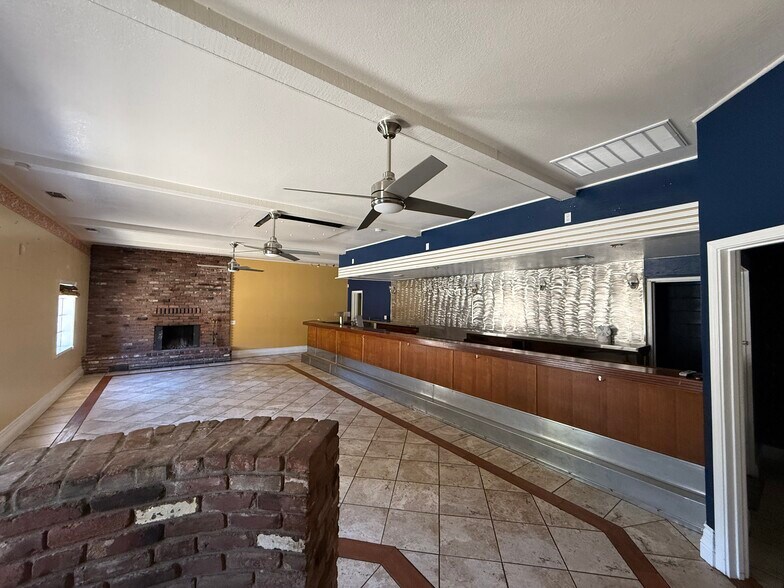 More Photos Of 6026 Grizzly Flat Rd, Somerset General Retail For Sale