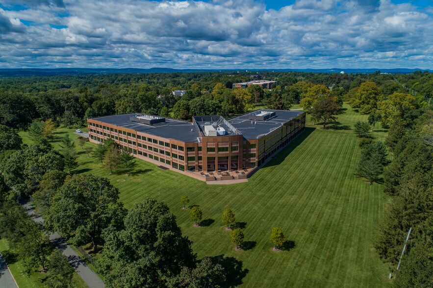 More Photos Of 1 Giralda Farms, Madison Unknown For Lease