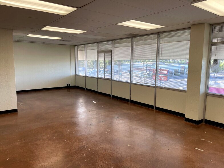 More Photos Of , Fresno Office For Sale