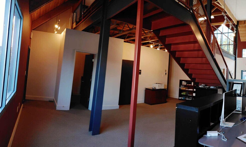 More Photos Of 1900 Abbott St, Charlotte Loft Creative Space For Sale