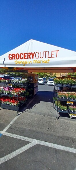 More Photos Of 1426-1480 Broadway, Placerville Freestanding For Lease