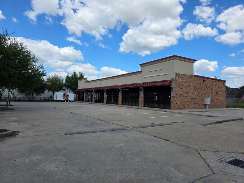 More Photos Of 15211 Fondren Rd, Missouri City Unknown For Lease