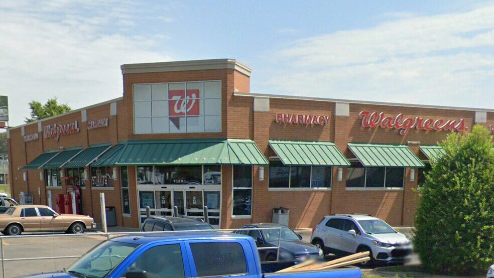 Primary Photo Of 1330 S Caraway Rd, Jonesboro Drugstore For Lease