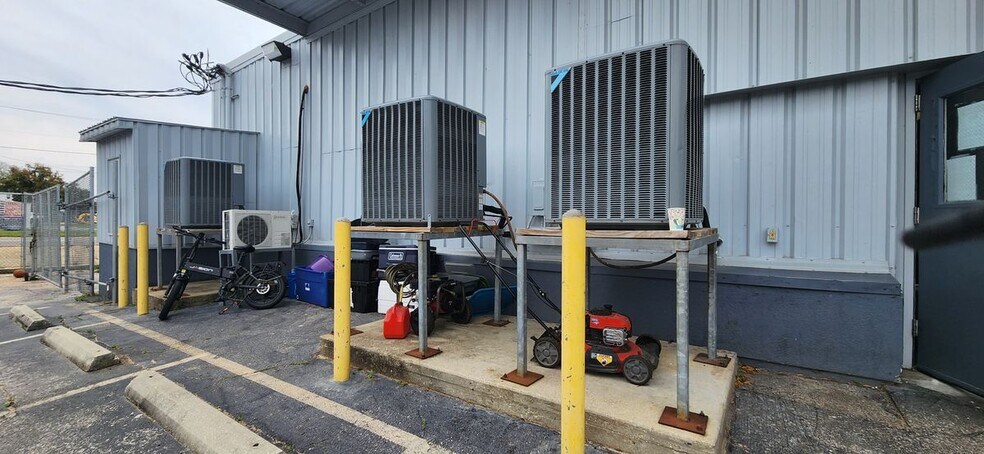 More Photos Of 2200 N Palafox St, Pensacola Medical For Sale