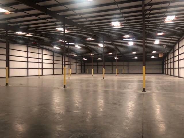 More Photos Of 372 Technology Dr, Walterboro Warehouse For Lease
