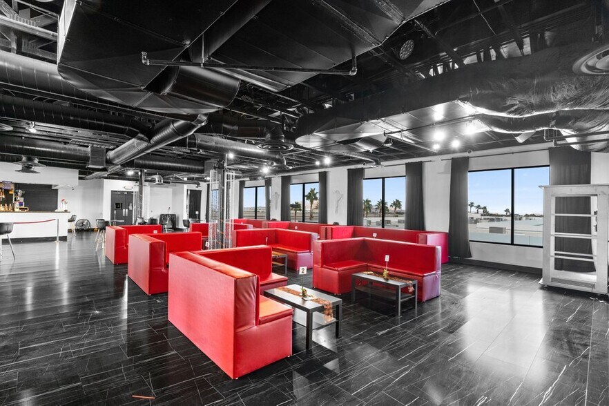 More Photos Of 1405 E Sunset Rd, Las Vegas Restaurant For Sale