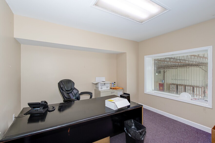 More Photos Of 1242 Nowell Dr, Augusta Warehouse For Sale