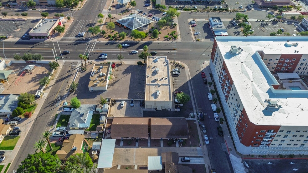 More Photos Of 58 N Country Club Dr, Mesa Unknown For Lease