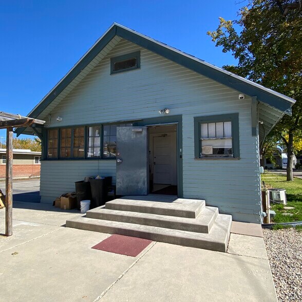 More Photos Of 1403 N Main St, Meridian Office For Sale