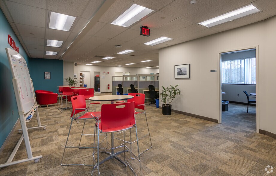 More Photos Of 50 Washington St, Westborough Office For Lease