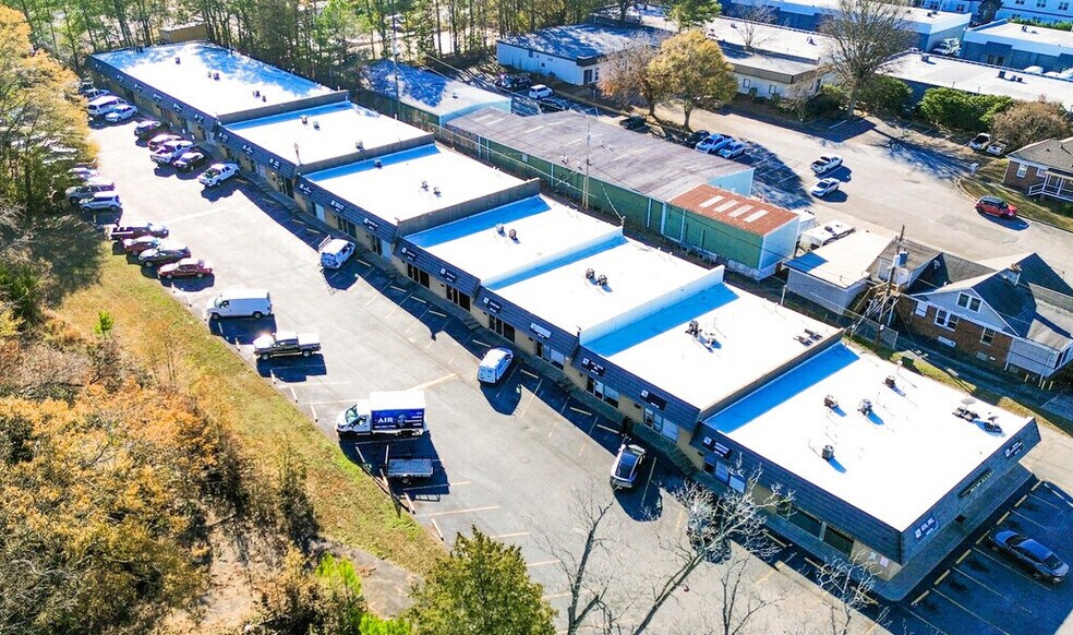 More Photos Of 5891 New Peachtree Rd, Doraville Warehouse For Lease