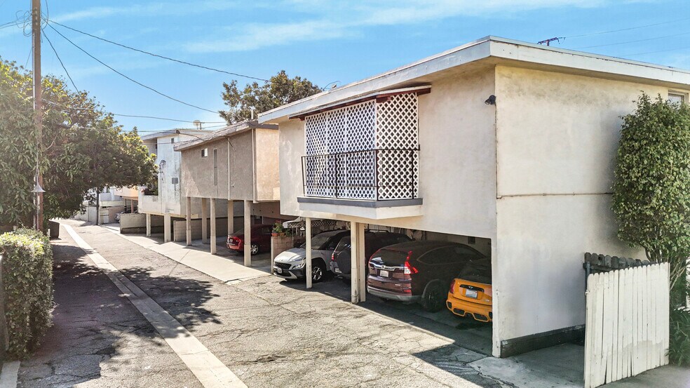 More Photos Of 11980 Nebraska Ave, Los Angeles Multifamily For Sale