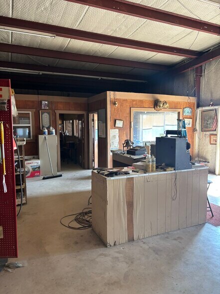 More Photos Of 5440 TX-123 Bypass South, Seguin Industrial For Sale