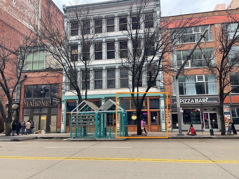 Primary Photo Of 951-953 Liberty Ave, Pittsburgh Apartments For Sale