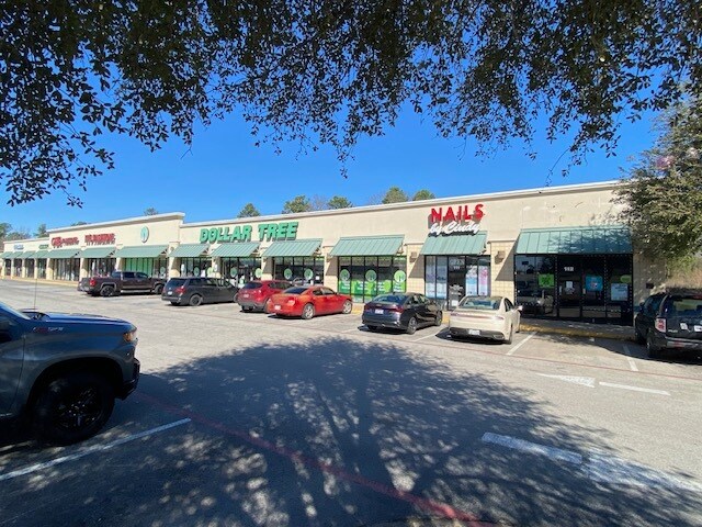 More Photos Of 711 Estes Dr, Longview Unknown For Lease