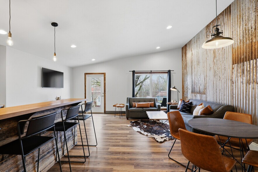 More Photos Of 171 E Rhine St, Elkhart Lake Apartments For Sale
